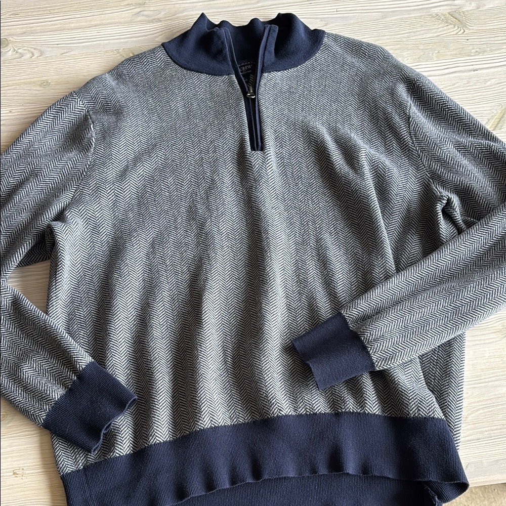 Men's Gray and Blue Sweater